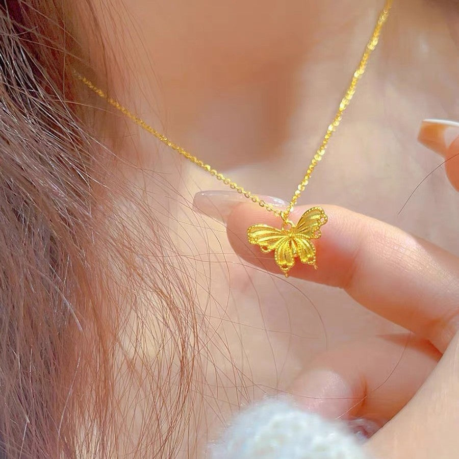 Women's Hollow Butterfly Light Luxury High-grade Super Flash Clavicle Necklaces