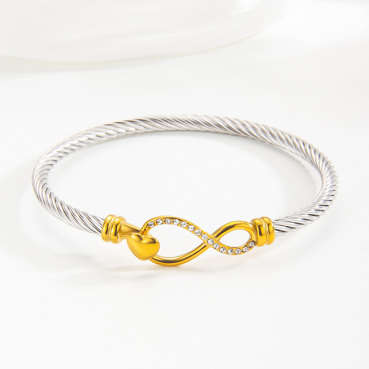 Vintage Simple Rhinestone Titanium Steel Fashion High-grade Bracelets