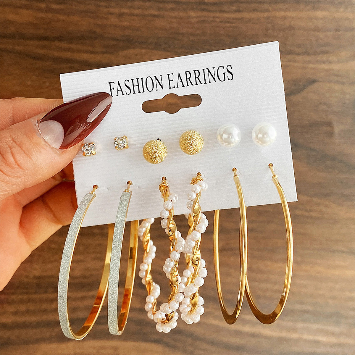 Exaggerated Pearl Large Circle Combination Pairs Of Frosted Diamond Stud Earrings