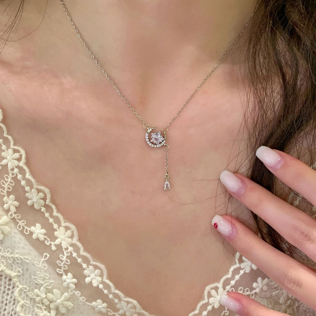 Women's Star Moon Asterism Zircon High-grade Sense Niche Fashion Necklaces