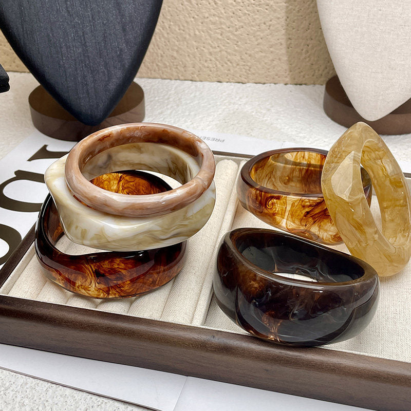 Women's Acetate Niche Irregular Acrylic Wide-brimmed For Design Bracelets