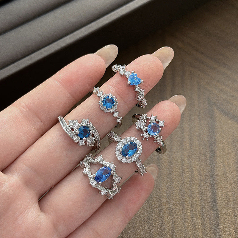 Cool Blue Zircon With Diamond Heart-shaped Oval Open Niche High Ring