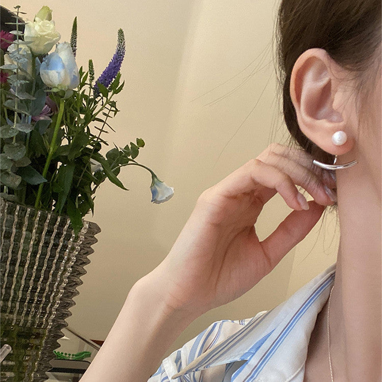 Women's Mabe Pearl High-grade Tassel Light Luxury Niche Design Simple Earrings