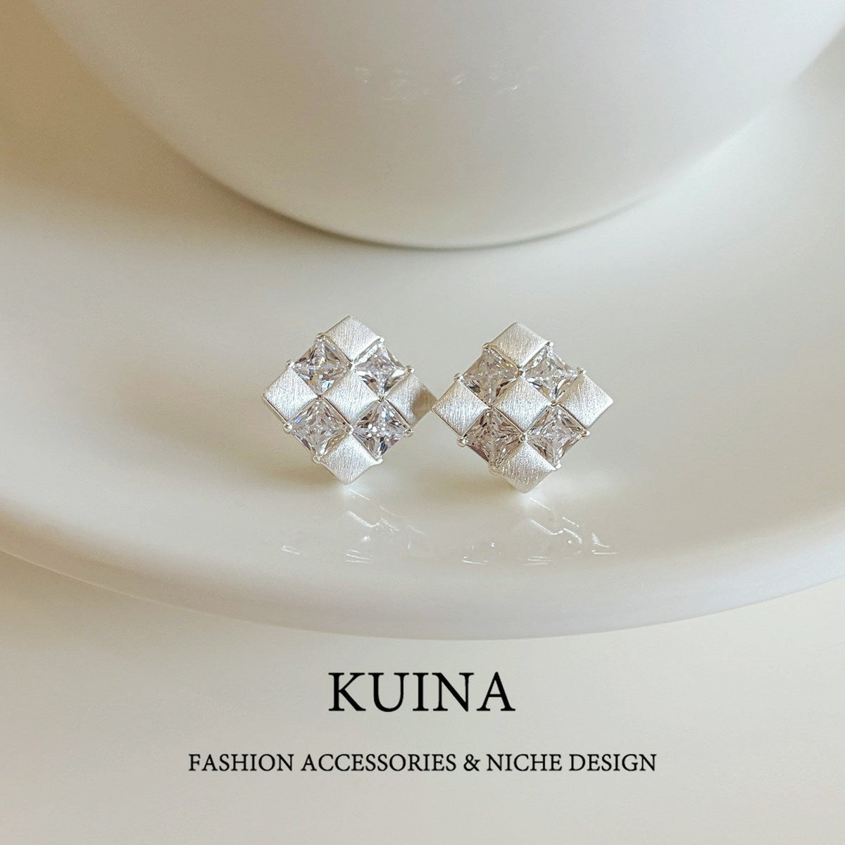 Women's High-grade Sier Mush Ice Square For Light Luxury Simplicity Temperament Rings
