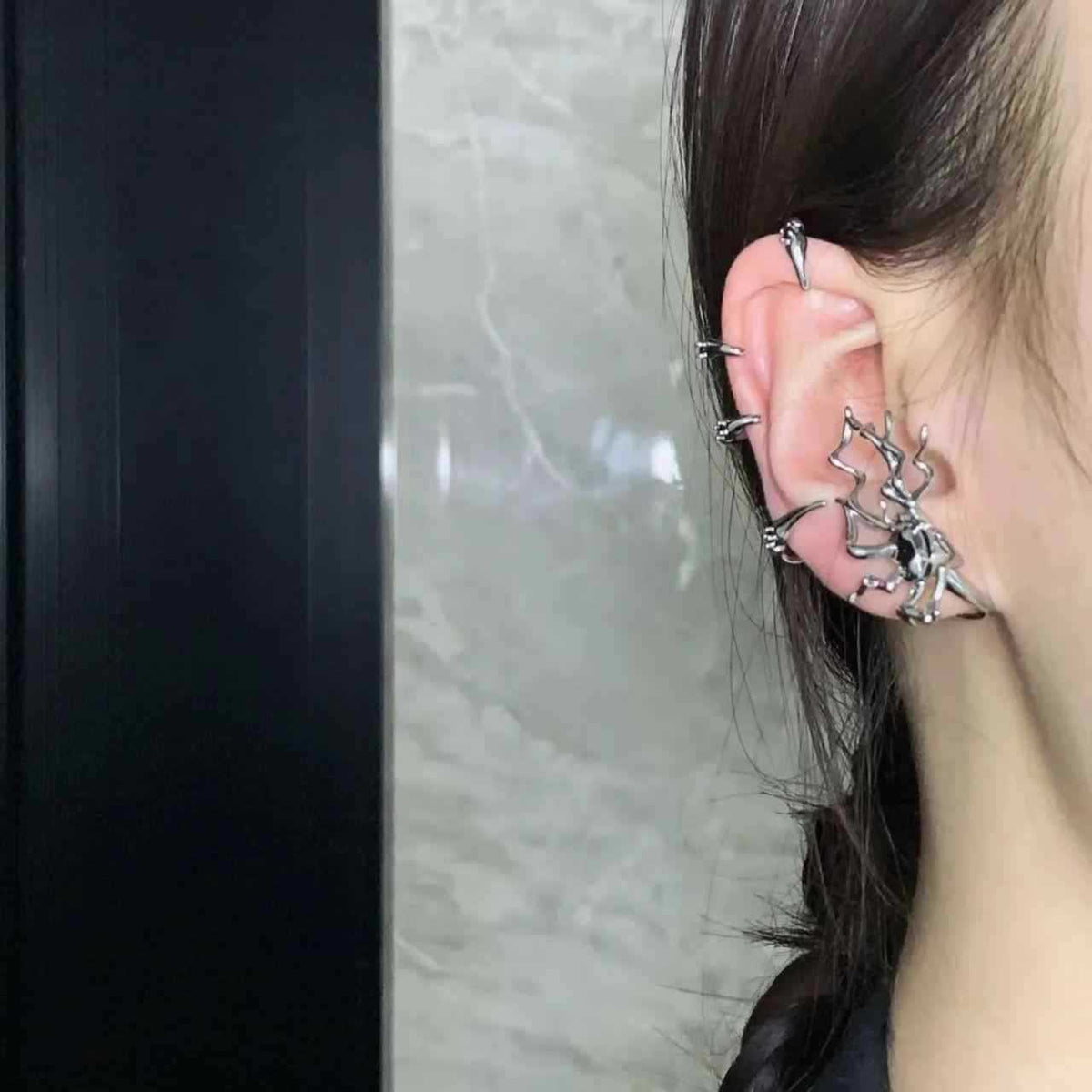 Women's Cool Spider Ear Bone Clip Dark Niche Punk Earrings