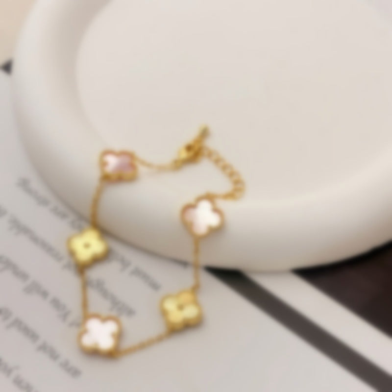 Four-leaf Flower Zircon Drawable Female Hollow Design Sense Exquisite Refined Bracelet