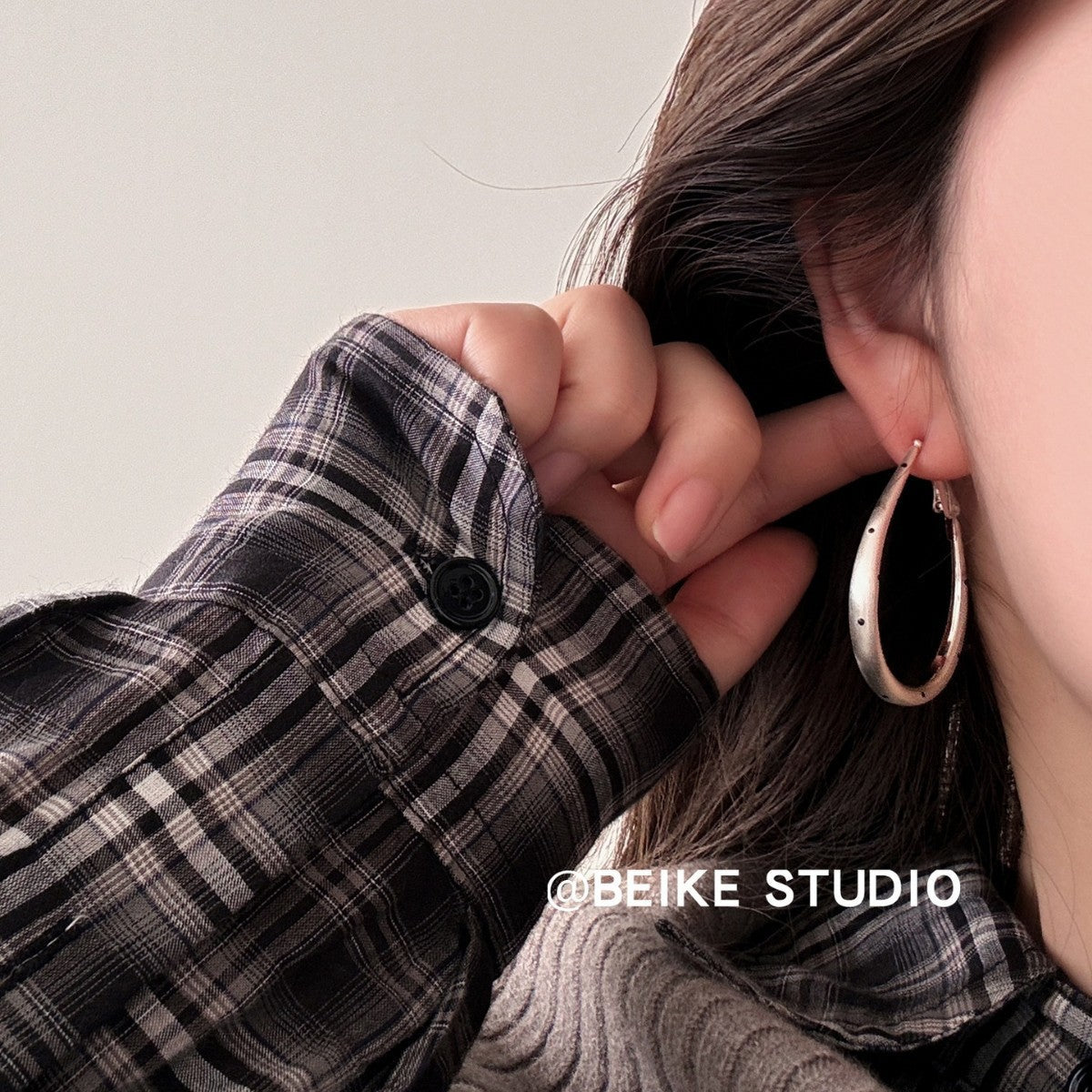 Women's Korean Style Sier Geometric Circle Polka Dot High Rings