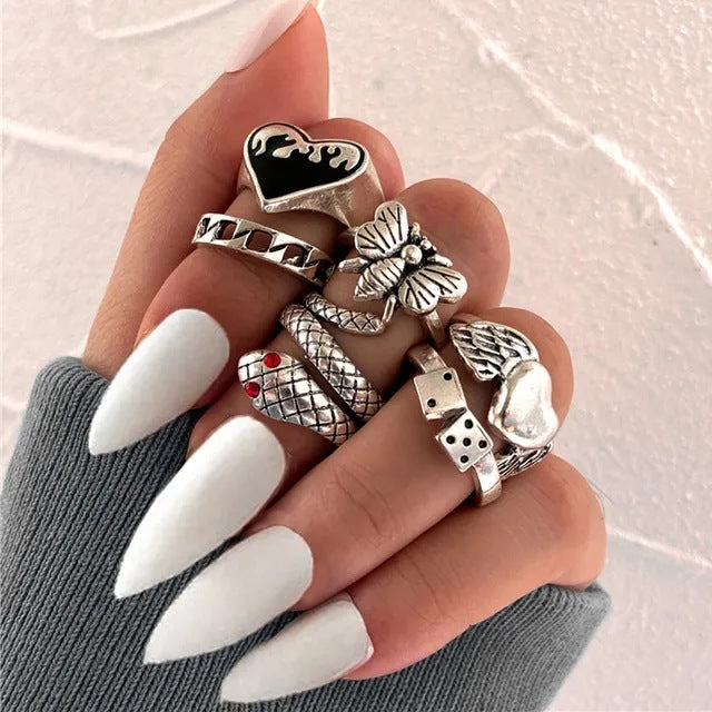 Alloy Chain Vintage Crying Face Poker Hollow Love Ring