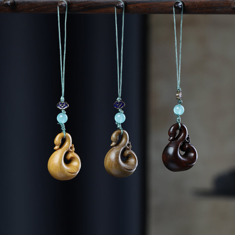 Green Sandalwood Carving Cute Animal Creative Bag Car Key Mobile Pendant