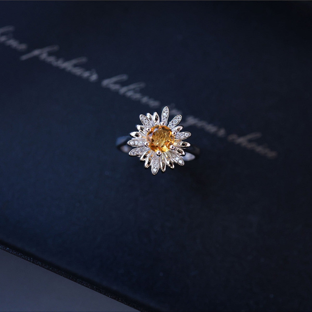 Women's & Men's Natural Citrine Sunflower Fashion Feeling Electroplated Ring