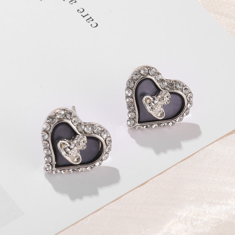 Women's Small Love Fritillary Light Luxury High-grade Sweet Heart-shaped Necklaces