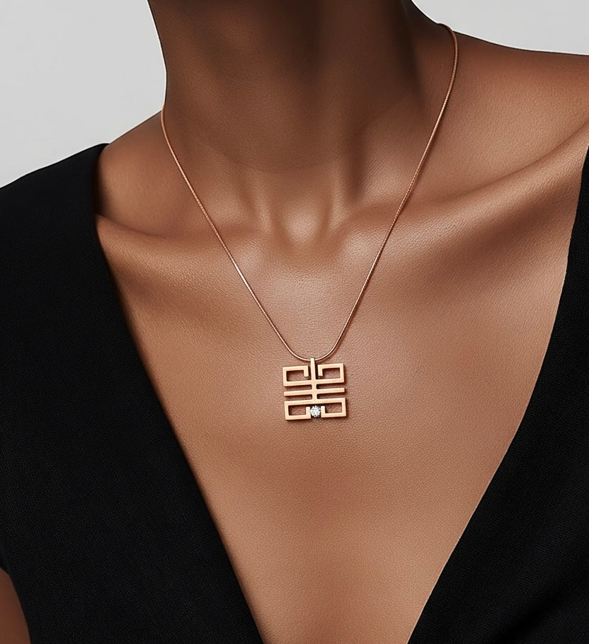PT114RG B.Tiff Rose Gold Feliĉo Pendant