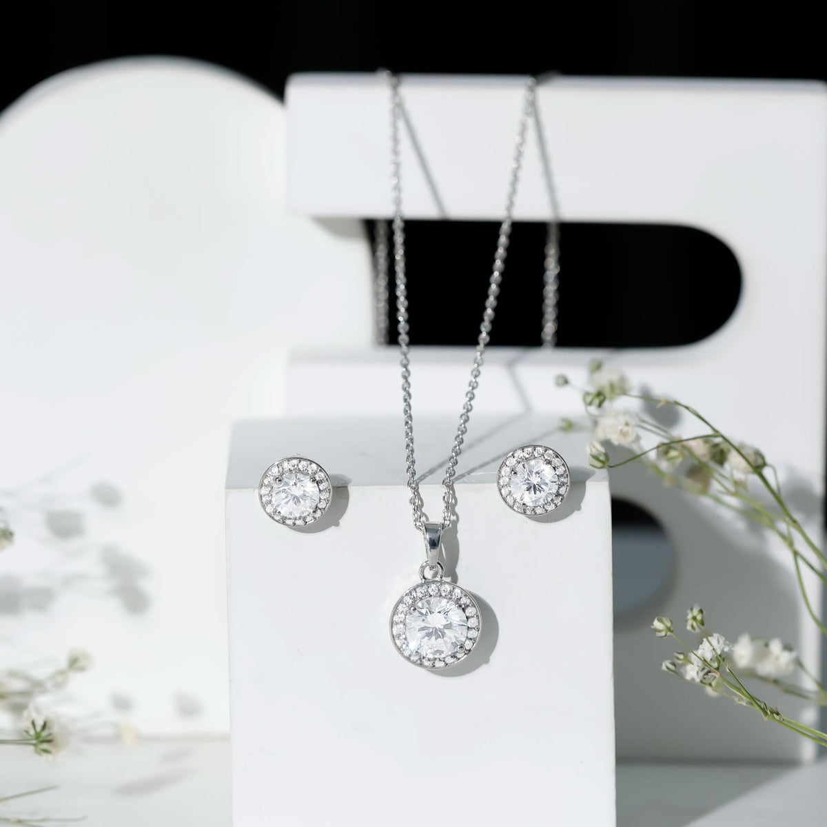 Certified 4 Carat Round Cubic Zirconia Halo Necklace and Earrings in Silver