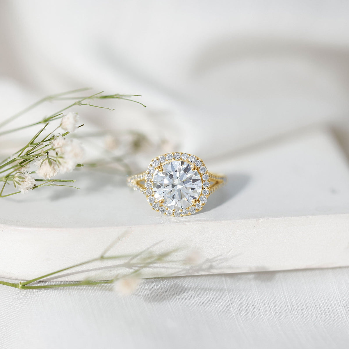 IGI Certified Lab Grown Diamond Statement Engagement Ring with Split Shank