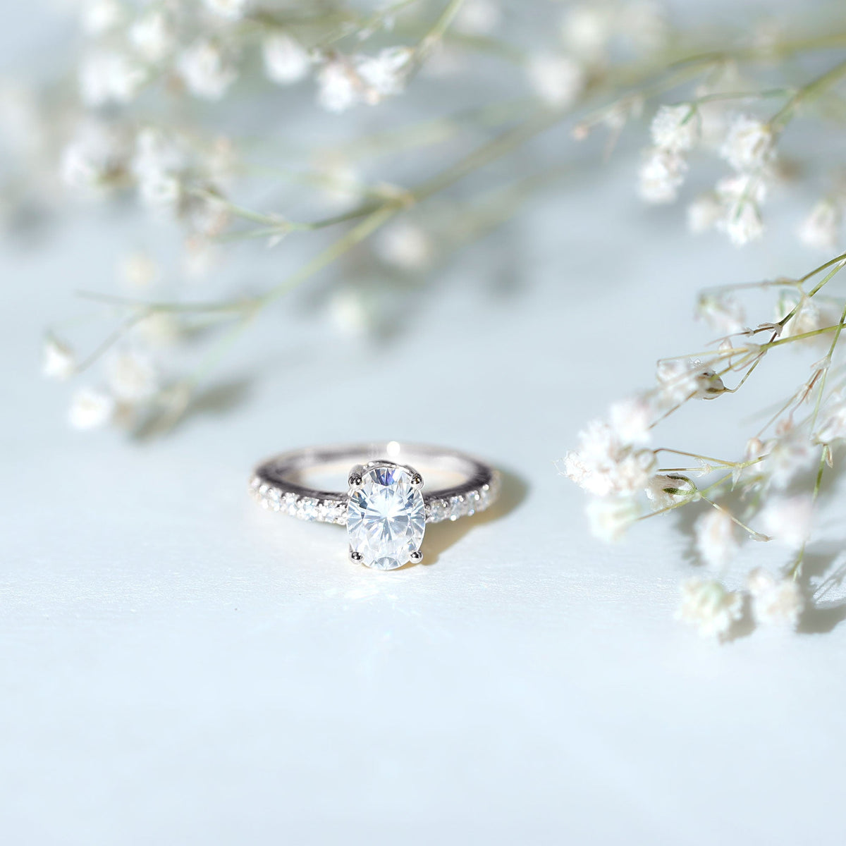 1 Carat Oval Shaped Lab Grown Diamond Engagement Ring with IGI Certificate