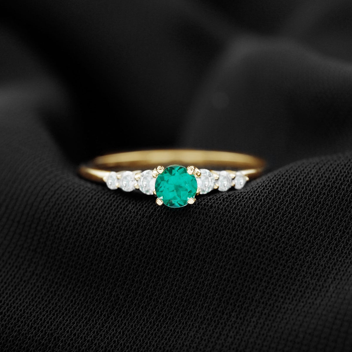 Round Lab Grown Emerald Diamond Promise Ring with Certificate