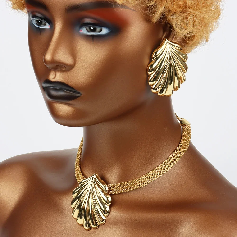 Dubai Gold Plated Jewelry Set for Women Shell pattern Earrings and Necklace Set Fashion Wedding Bride Bracelet Ring Jewelry
