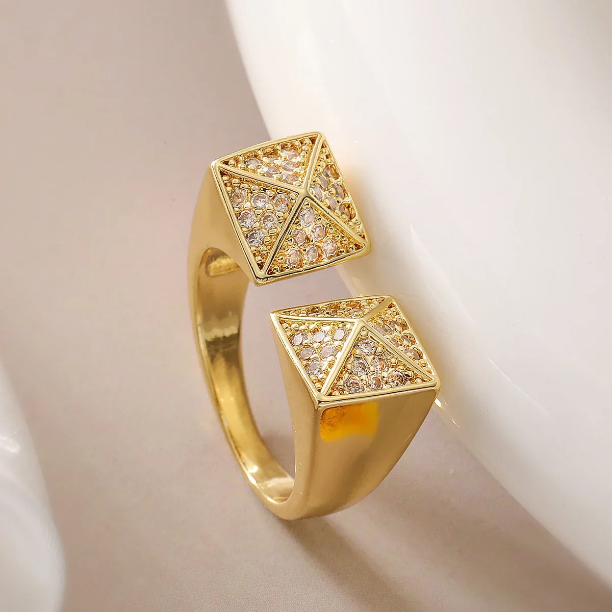 NEWBUY High Quality AAA CZ Zircon Inlay Copper Wedding Jewelry Unique Design Open Rings For Elegant Women Size Adjustable