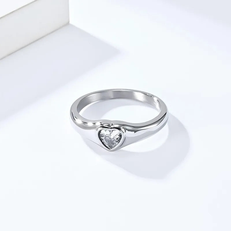 Stainless Steel Heart CZ Solitaire Ring Wedding Band for Women Girl Size 5-10