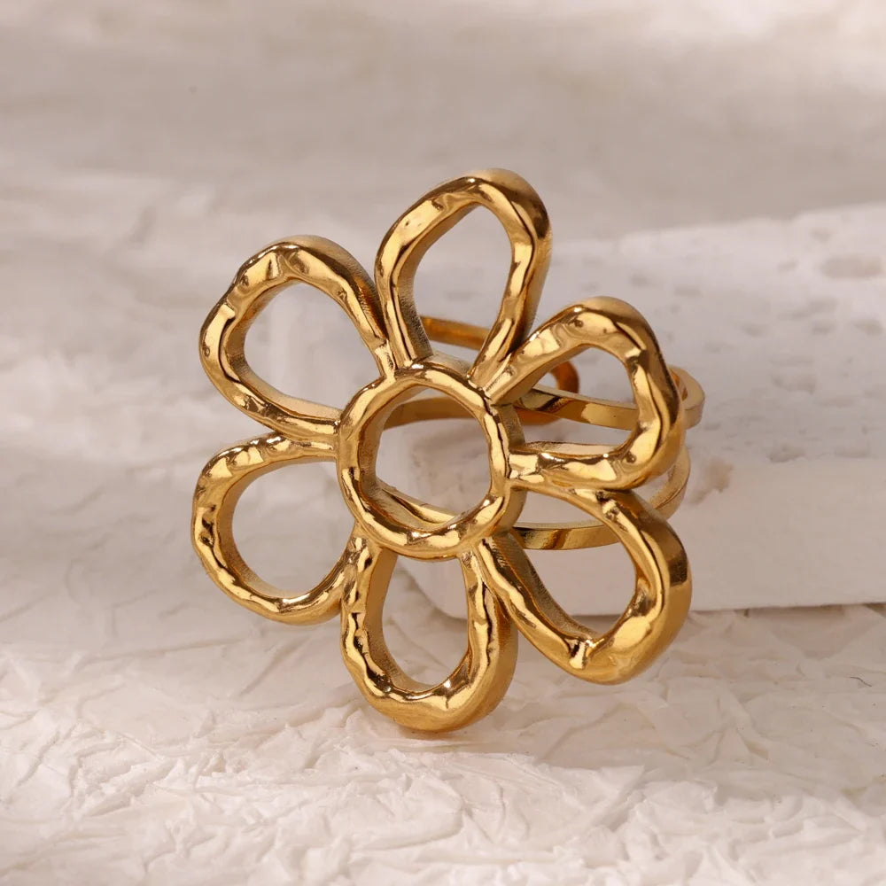 Stainless Steel Exaggerated Big Flower Rings For Women Gold Color Sunflower Finger Ring Female Fashion Aesthetic Jewelry Gift