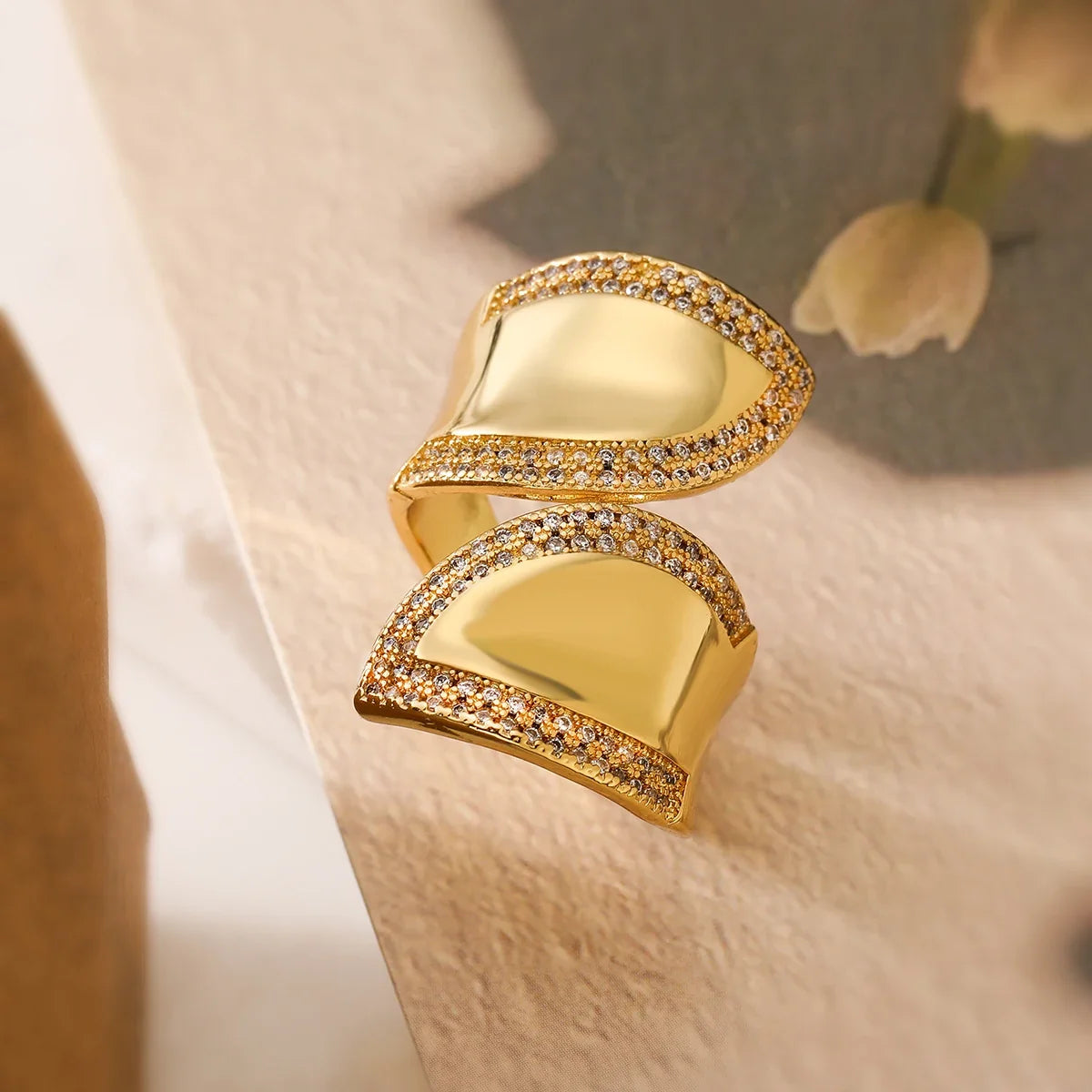 NEWBUY Luxury AAA Cubic Zirconia Pave Setting Copper Jewelry Trendy Gold Color Wedding Rings For Women