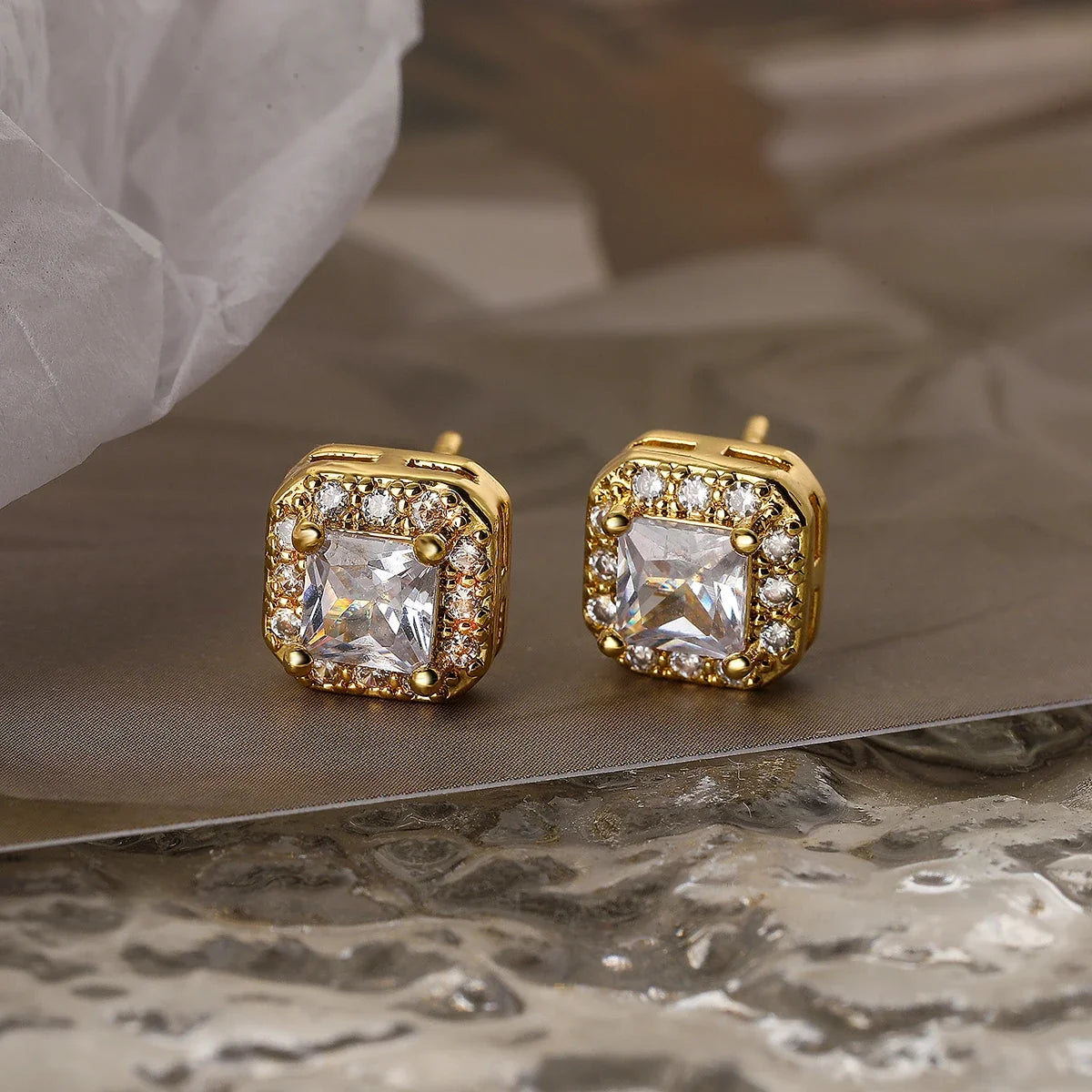 NEWBUY Red/White/Blue/Pink/Green 5 Colors Crystal Square Stud Earrings For Elegant Women Gold Color CZ Wedding Jewelry