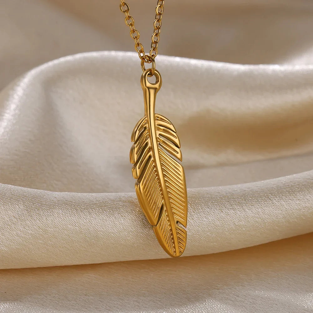 Stainless Steel Sun Sunflower Pendant Necklace For Women Gold Color Round Charm Clavicle Chain Necklaces Fashion Jewelry Gift