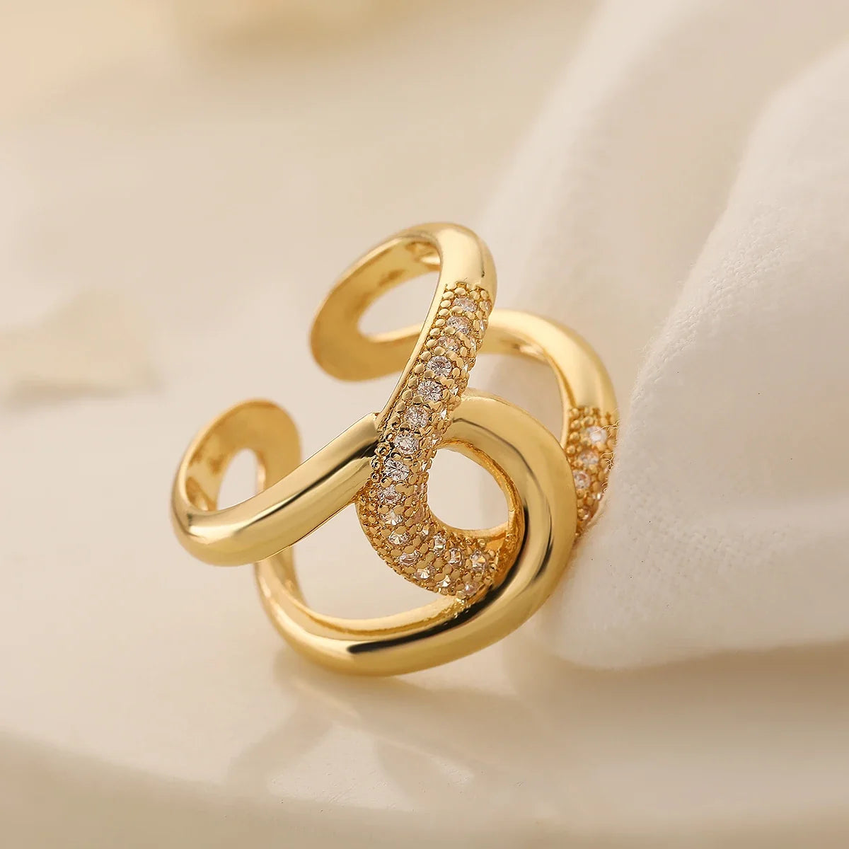NEWBUY Luxury AAA Cubic Zirconia Pave Setting Copper Jewelry Trendy Gold Color Wedding Rings For Women