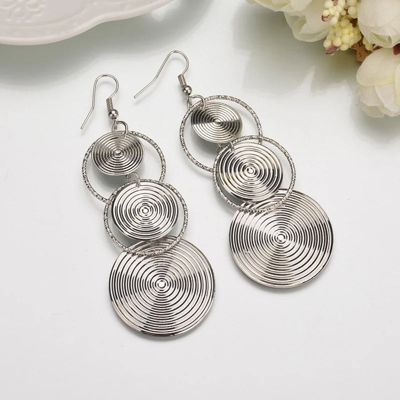 Floating Earrings Valentine's Day Love Pendant Earrings Elegant Long Women's Floating Hook Earrings Exaggerated Metal Pendant
