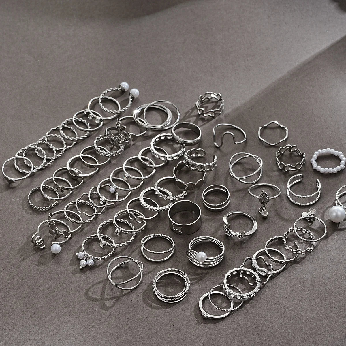64 Pcs Silver Color Geometric Knuckle Rings Set For Women Heart Cross Leaf Pearl Charm Finger Ring Female Boho Party Jewelry