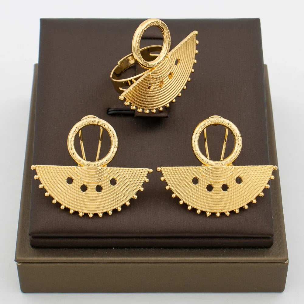 African 18k Gold Color Earrings Ring Jewelry Set for Women Irregular Design Clip Earrings and Finger Ring Set for Weddings Party