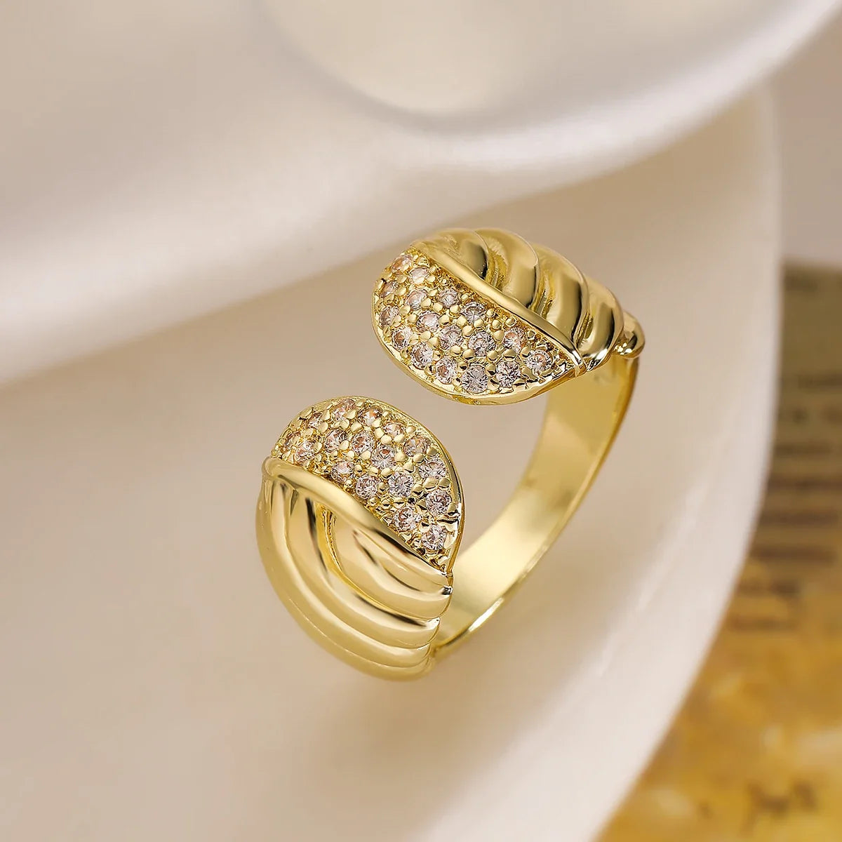 NEWBUY High Quality AAA CZ Zircon Inlay Copper Wedding Jewelry Unique Design Open Rings For Elegant Women Size Adjustable