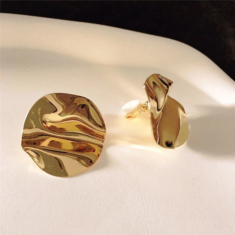 Fashion Circular Pleated Ear Clips Without Pierced for Women Personalized Design Irregular Punk Metal Earrings Party Jewelry