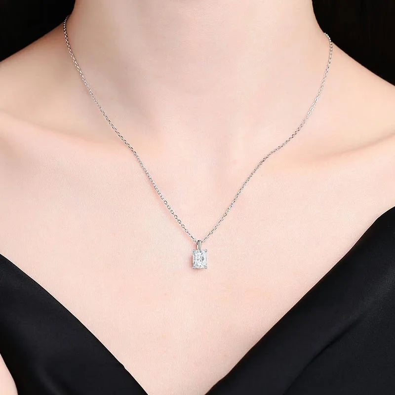 NeeTim 1ct 2ct 3ct 4ct Radiant Cut D VVS1 Moissanite Necklace for Women with Gold Plated Jewelry Sterling Silver 925 Pendant