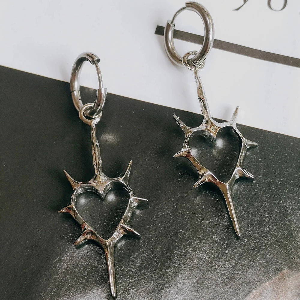 2pcs Punk Rock Hollow Thorns Love Heart Pendant Hoop Earrings for Women Men, Lover Fashion Cool Rivets Spike Earings Jewelry