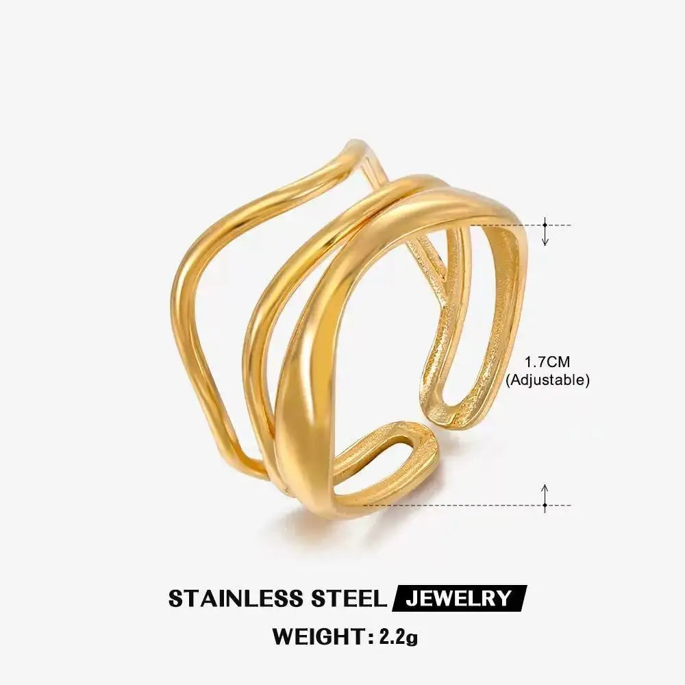 Wholesale High End Waterproof Three-dimensional M Letter Hollow Stainless Steel Finger Ring Trendy for Women Personalize Jewelry