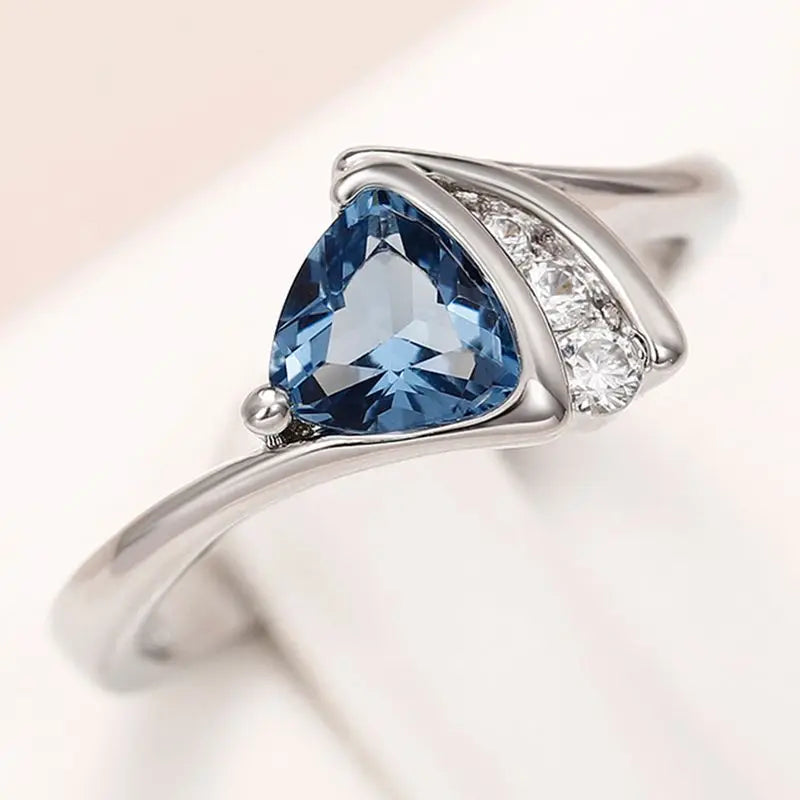 925 Sterling Silver Temperament Design Cubic Zircon Blue Triangle Rings for Women Engagement Wedding Rings Fashion Jewelry