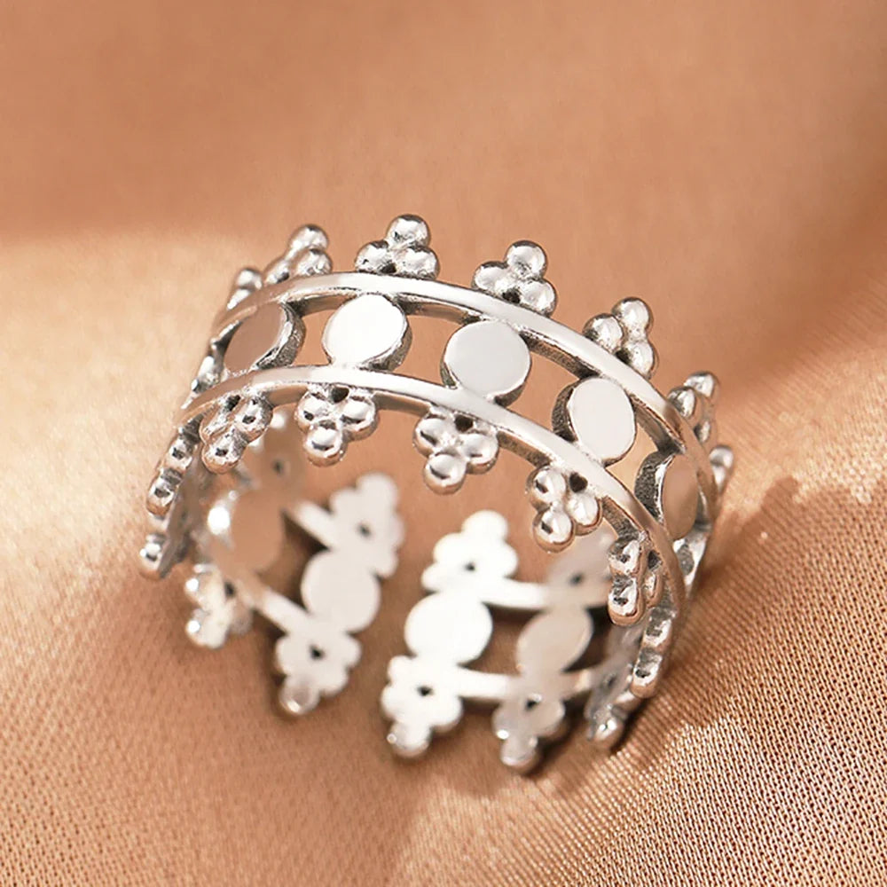 Stainless Steel Rings Vintage Exquisite Hollow Adjustable Open Statement Rings Light Luxury Fashion Rings For Women Jewelry New