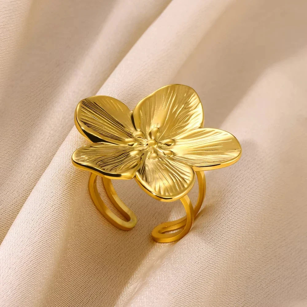 Stainless Steel Exaggerated Big Flower Rings For Women Gold Color Sunflower Finger Ring Female Fashion Aesthetic Jewelry Gift