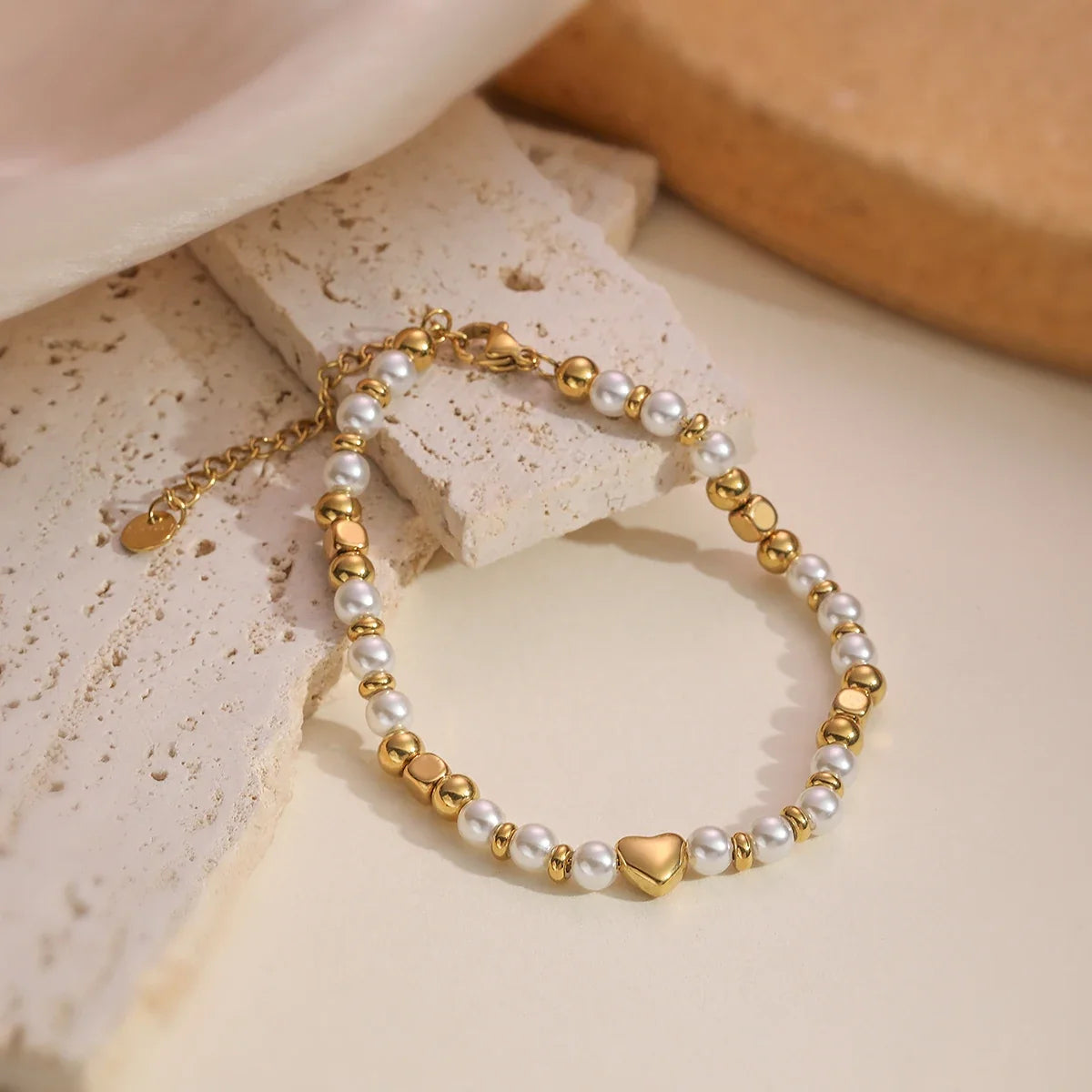 NEWBUY 2025 Trendy Gold Color Non-Fading Stainless Steel Beads Pearl Heart Bracelet For Women Daily Jewelry Accessories