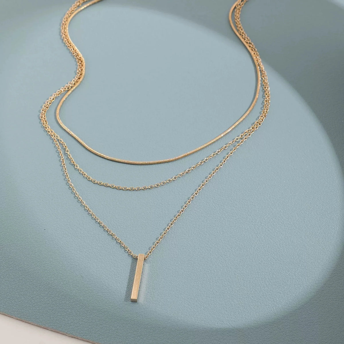 Fashion Layered Metal Bar Pendant Necklace for Women Daily Wear Gold Color Reactangle Clavicle Chain Collarbone Necklace Jewelry