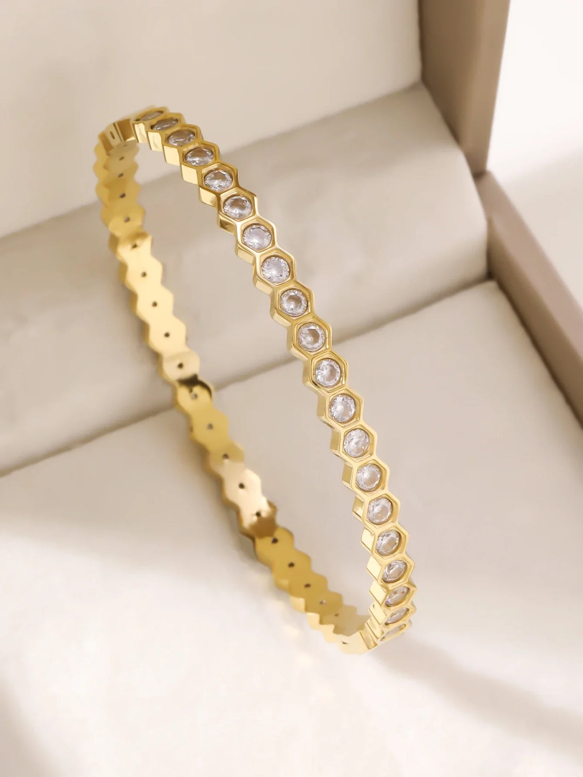 1pieces/set women's wedding jewelry party holiday Valentine's Day gift stainless steel bracelet plated with 18K gold bracelet