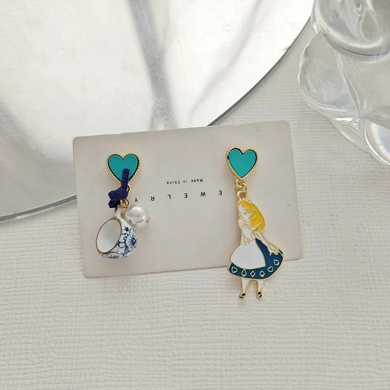 Carton Fairy Tale Princess Alice Asymmetry Earrings Imitation Pearl Blue Heart Dangle Earrings Cute Girls Enamel Earrings