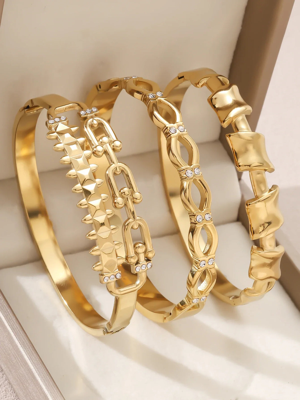 18K gold-plated stainless steel non fading gold bracelet - durable and fashionable jewelry accessory, suitable for holiday gifts