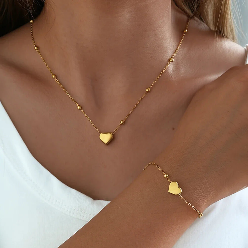 DOTIFI Stainless Steel Stereoscopic Heart Pendant Necklace Bracelet Jewelry Set Simple Fashion Commuter For Women Jewelry Gift