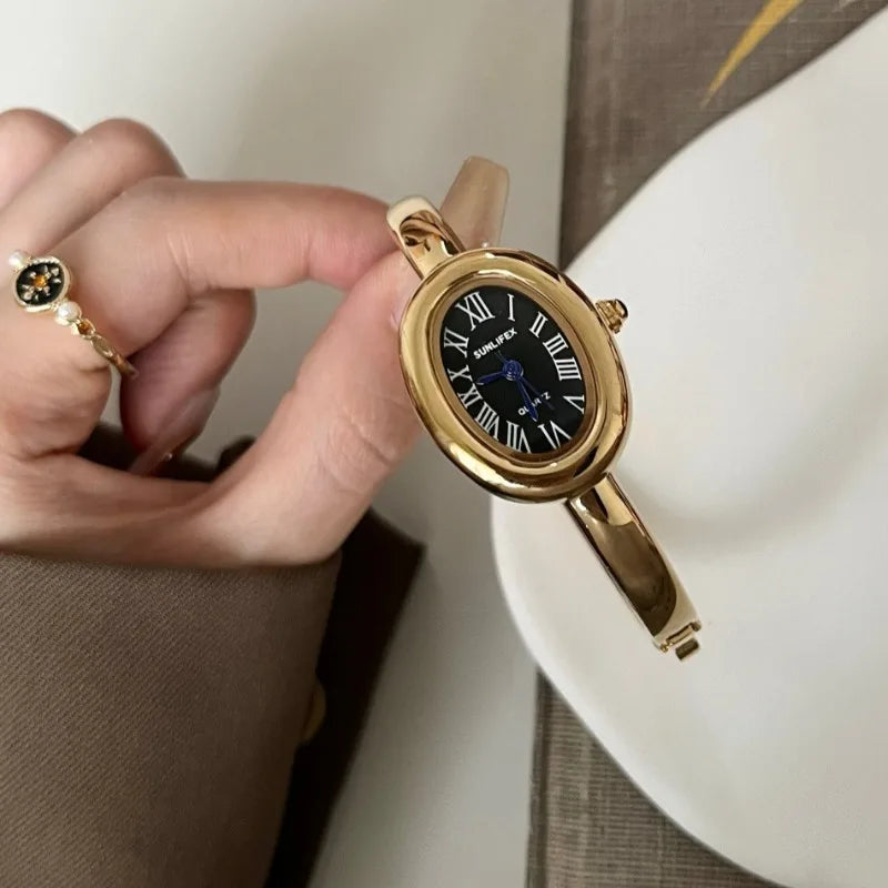 Famous Brand Women Quartz Watch Fashion Luxury Gold Wristwatch Gift Ladies Rome Dial Bracelet Watch Dropshipping Clock