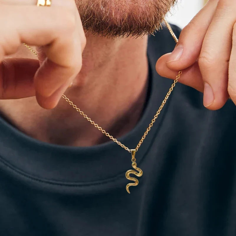 Stainless Steel Snake Pendant Necklace - 18K Gold Plated Simple Design dijes de acero inoxidabl, Animal Jewelry for Men & Women