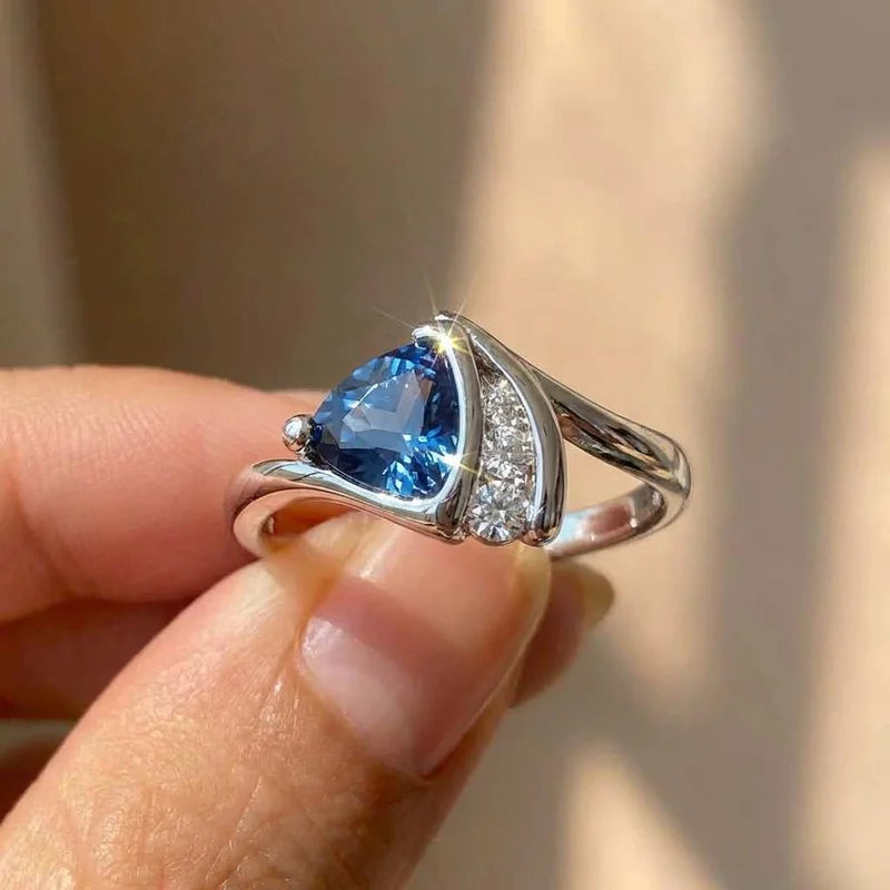 925 Sterling Silver Temperament Design Cubic Zircon Blue Triangle Rings for Women Engagement Wedding Rings Fashion Jewelry