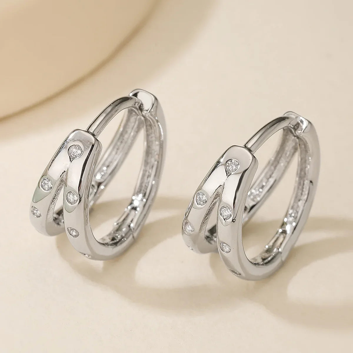 NEWBUY Simple Design Silver/Gold Color Knot Shape Cute Hoop Earrings For Women Minimalist Metal Style Jewelry Female
