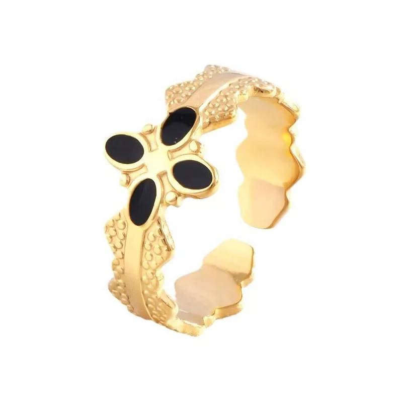 Wholesale High End Waterproof Three-dimensional M Letter Hollow Stainless Steel Finger Ring Trendy for Women Personalize Jewelry